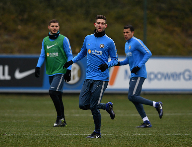 开云体育APP下载电竞赛场再起风云：燕赵风暴队爆冷塞北烈马队，新援首秀制胜豪门底蕴再次显现的简单介绍