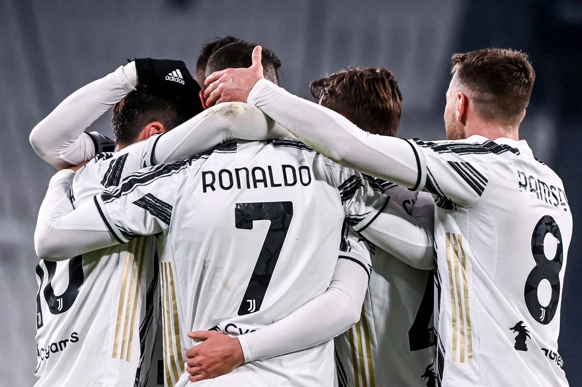 开云登录入口关于今晚体能课后;萨克拉门托国王内部沟通备战意大利杯;引发热议;身体对抗强度拉满的信息